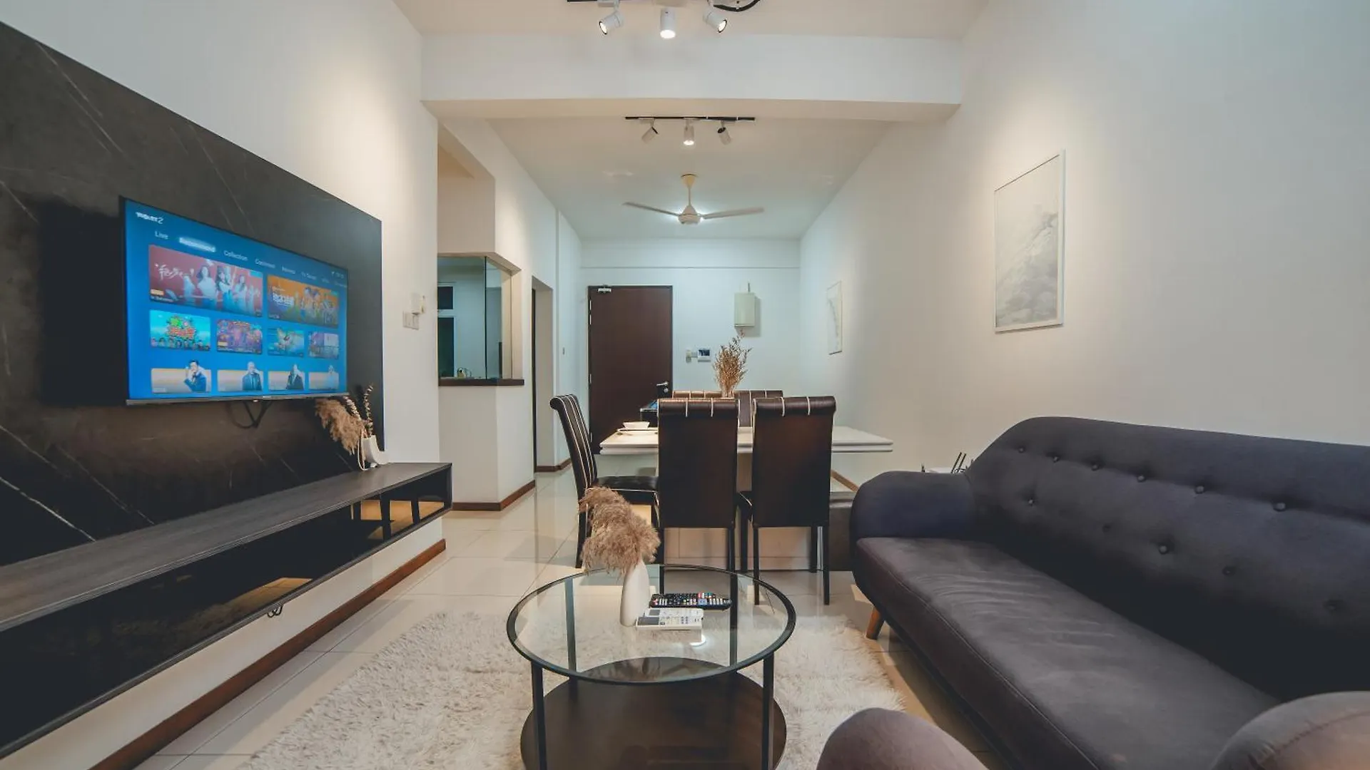 Grandview Stylish Living 3Br8Pax Pooltable By Our Stay Johor Bahru 0*,  Malaysia