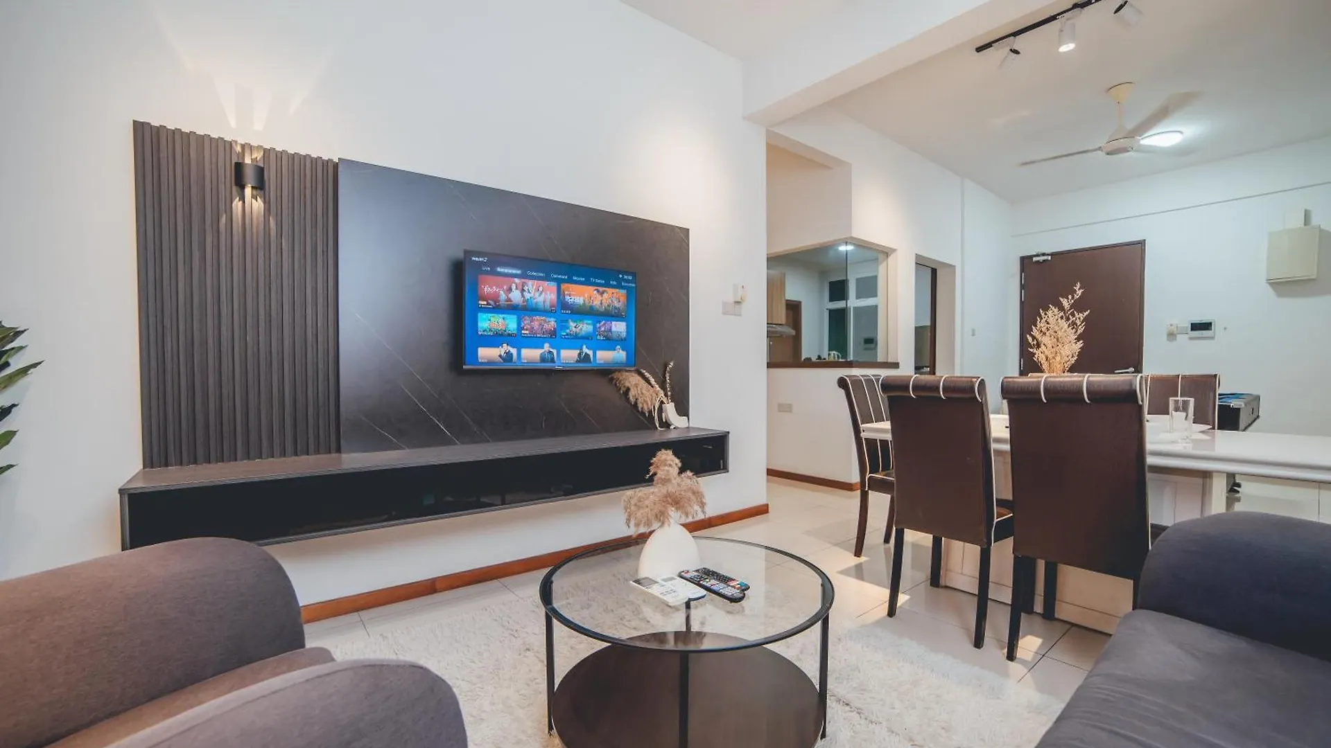 Grandview Stylish Living 3Br8Pax Pooltable By Our Stay Johor Bahru Malaysia