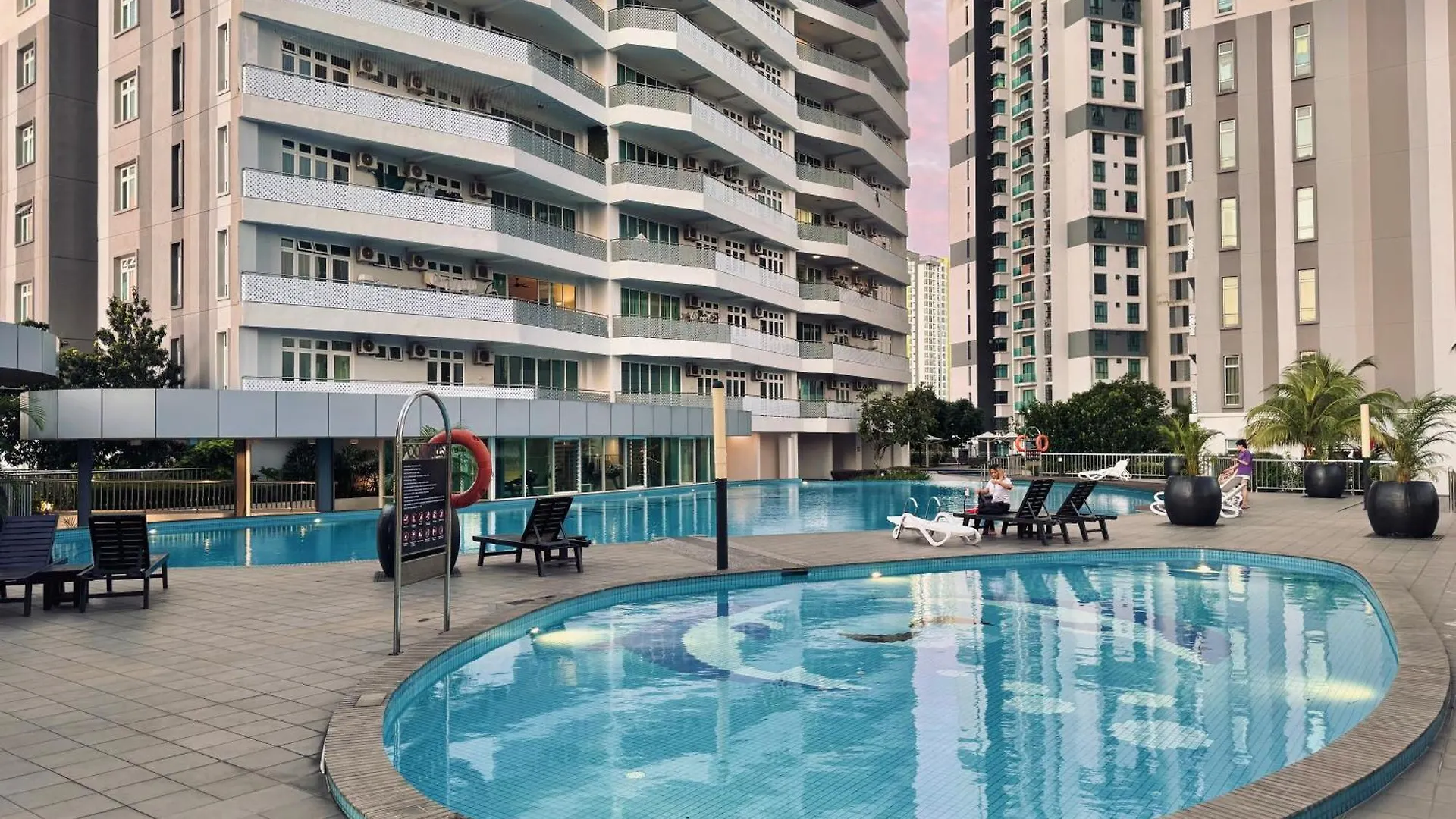 Grandview Stylish Living 3Br8Pax Pooltable By Our Stay Johor Bahru 0*,  Malaysia